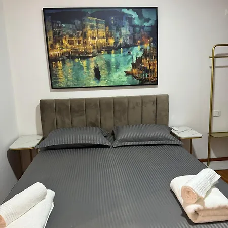 Apartment Your Cozy In Tirana
