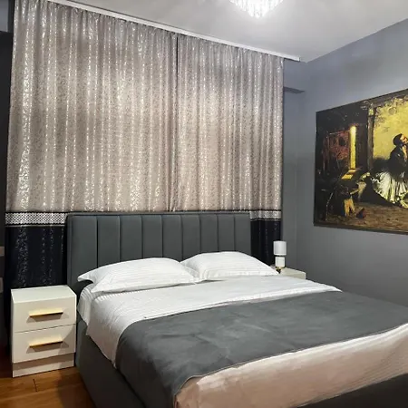 Apartment Your Cozy In Tirana
